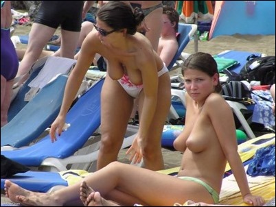 Голые девушки на пляжах (фотки)