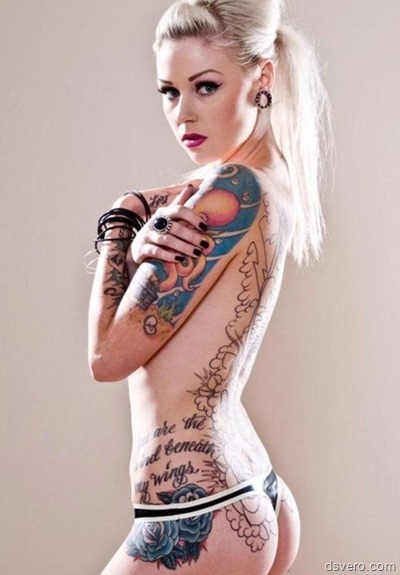 Фотографии девушек с татуировками