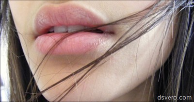 Красивые губы девушек крупным планом
