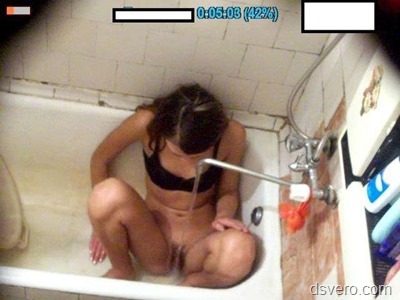 Сексуальные девушки в ванной